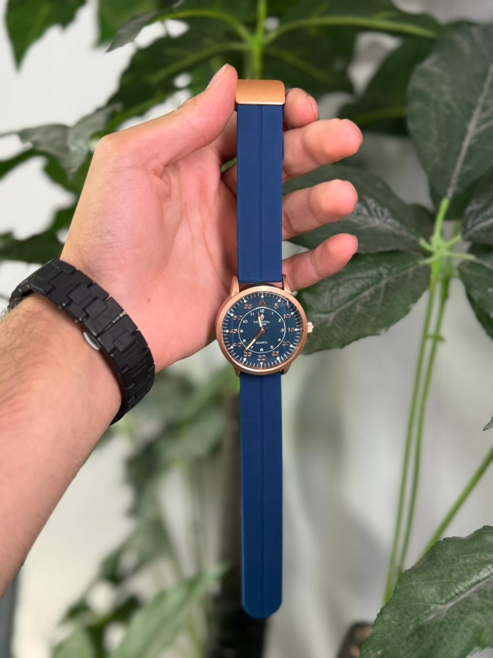 Vincero Luxury Men's Chronograph Watch – Matte Dial with Premium Rubber Strap